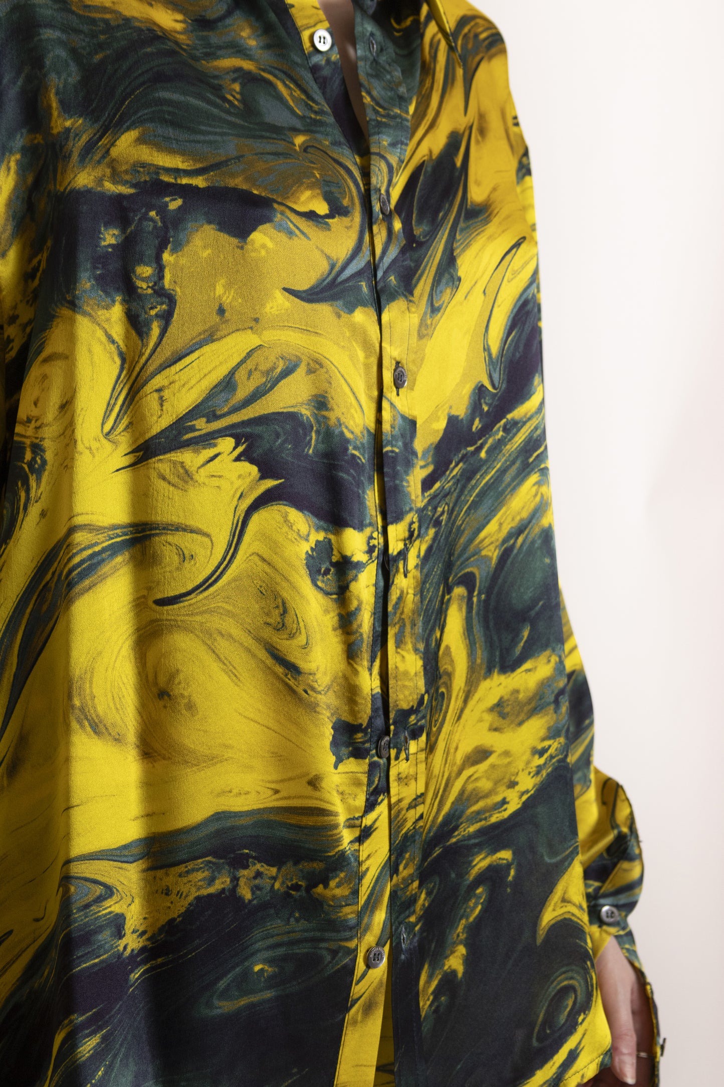 Rouge Shirt Gold Marmo